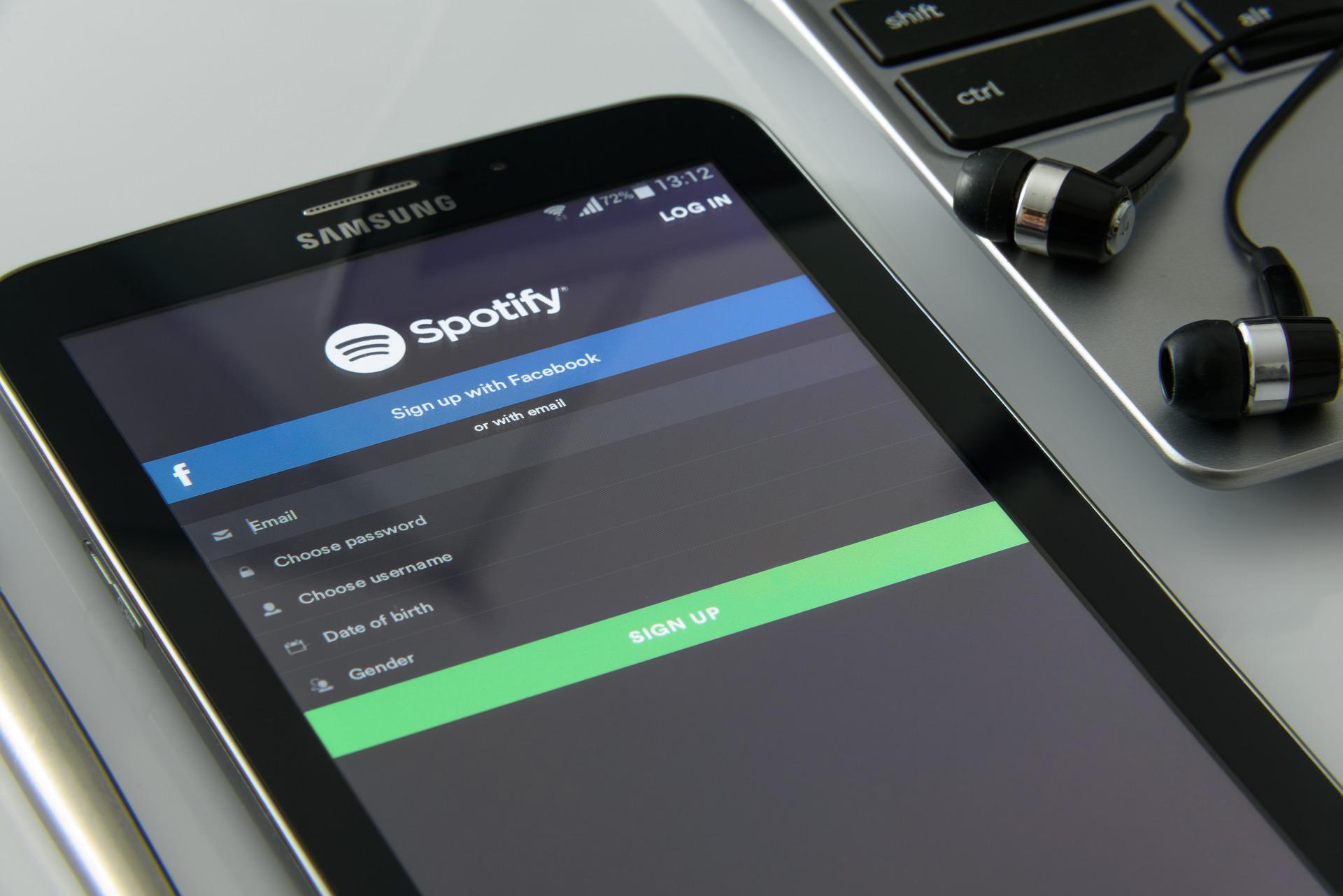 Spotify Nasıl Bize Uygun Şarkılar Öneriyor